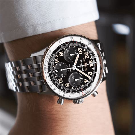 Breitling PB02301A1B1P1 : Navitimer B02 .